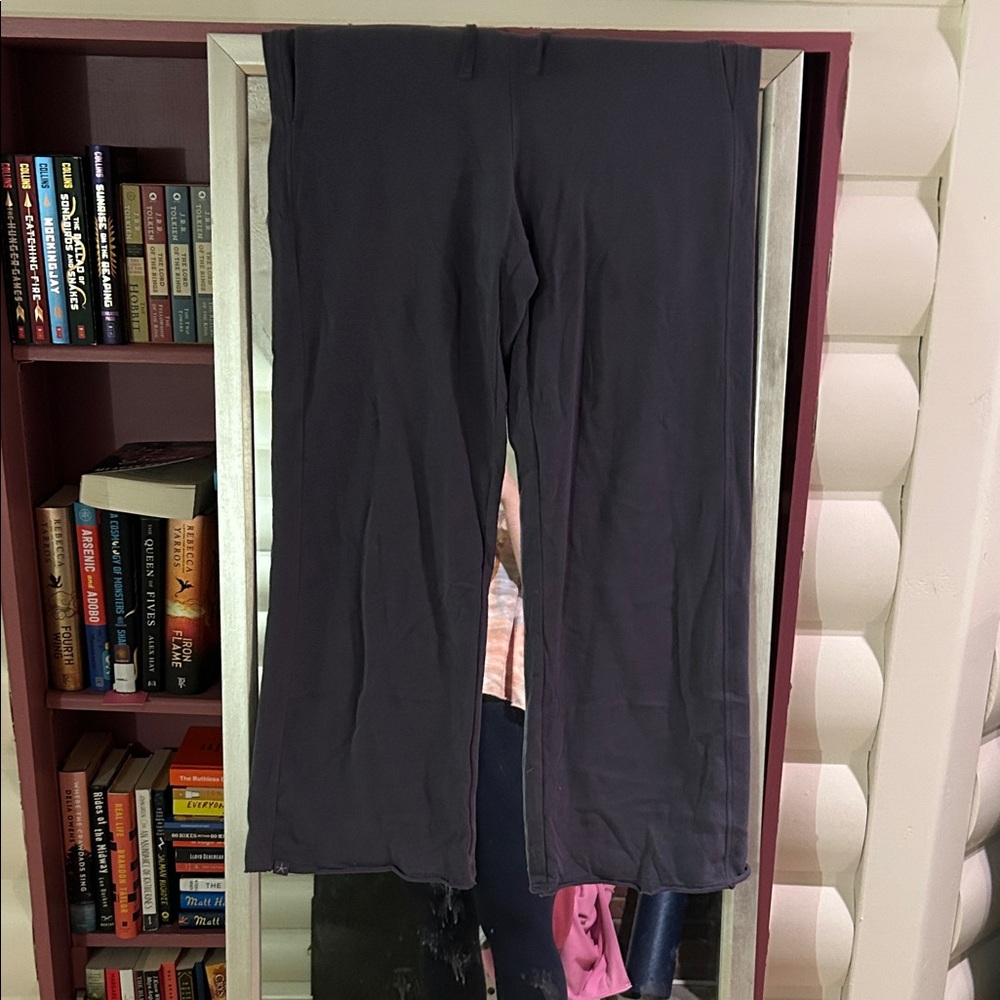 Malibu Women's Straight Leg sweat Pants - Dark Gray